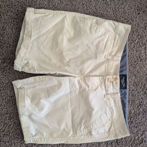 American Eagle Outfitters Cream Women's Flat Front Shorts